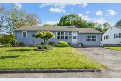 121 Ingersoll Avenue, Warwick, RI 02886 - Photo 1