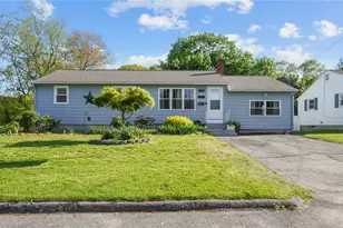 121 Ingersoll Ave, Warwick, RI 02886 - Photo 1