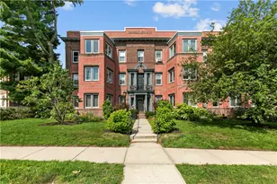 8 Blackstone Blvd, Providence, RI 02906 - Photo 1