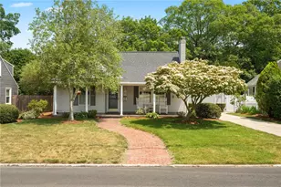 63 Pinecrest Dr, Pawtucket, RI 02861 - Photo 1