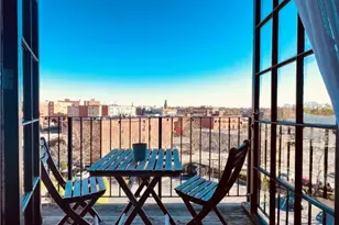 28 Bayley St, Pawtucket, RI 02860 - Photo 1