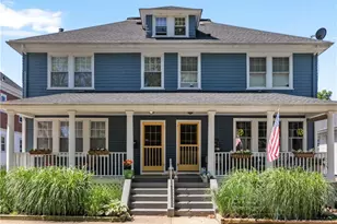 32 Thurston Ave, Newport, RI 02840 - Photo 1