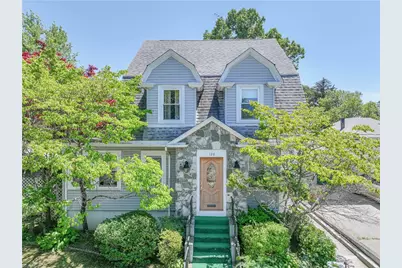 126 Massachusetts Avenue, Providence, RI 02905 - Photo 1