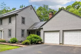 26 Fox Ridge Dr, Richmond, RI 02898 - Photo 1