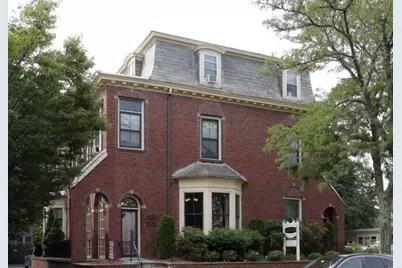 322 Broadway #1, Providence, RI 02909 - Photo 1