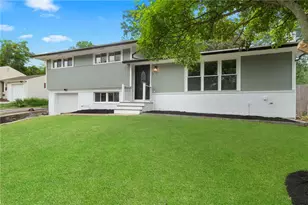 19 Cushing Rd, Warwick, RI 02888 - Photo 1