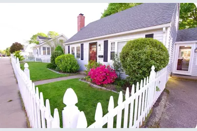 7 Westminster Street, Westerly, RI 02891 - Photo 1