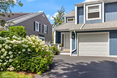 33 Arbor Drive #27, Providence, RI 02908 - Photo 1