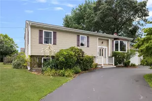 60 Neptune St, Cranston, RI 02920 - Photo 1