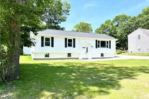 137 Crandall Rd, Tiverton, RI 02878 - Photo 1