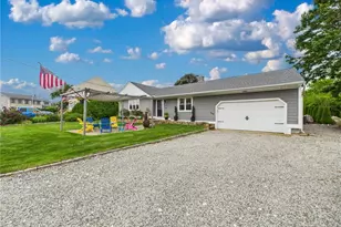 24 E Shore Rd, Narragansett, RI 02882 - Photo 1