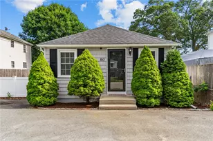 160 Coburn St, Warwick, RI 02889 - Photo 1