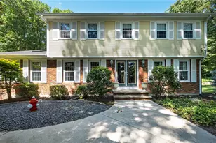 2 Elizabeth Ann Dr, Johnston, RI 02919 - Photo 1