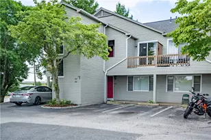 10 East St, Cranston, RI 02920 - Photo 1