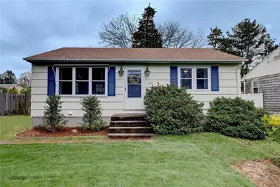 135 Holly Road, South Kingstown, RI 02879 - Photo 1