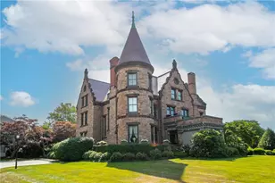 364 Bellevue Ave, Newport, RI 02840 - Photo 1