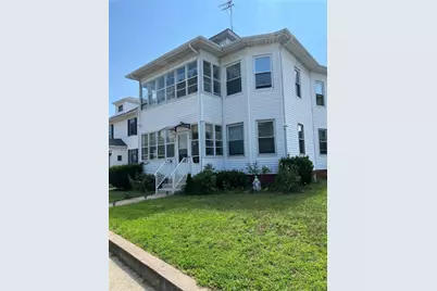 286 Smithfield Avenue, Pawtucket, RI 02860 - Photo 1