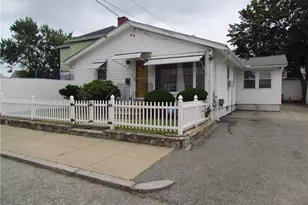 19 Bowlet St, Providence, RI 02909 - Photo 1