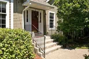 61 Seal Island Rd, Bristol, RI 02809 - Photo 1