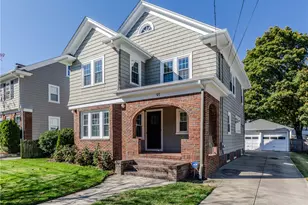 93 Cathedral Ave, Providence, RI 02908 - Photo 1