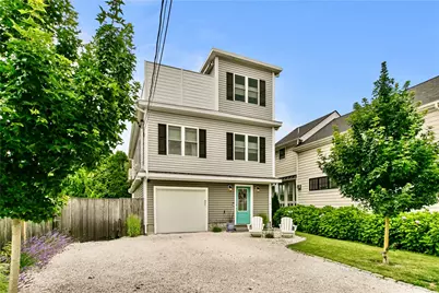 56 Houston Avenue, Newport, RI 02840 - Photo 1