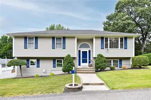 17 Middle St, North Providence, RI 02911 - Photo 1