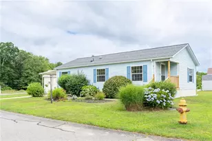 11 Cardinal Ct, Tiverton, RI 02878 - Photo 1
