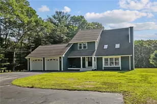 620 Weaver Hill Rd, Coventry, RI 02816 - Photo 1