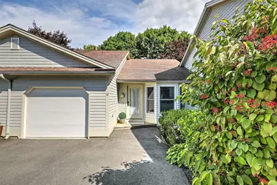 12 Valley Lane #12, Portsmouth, RI 02871 - Photo 1