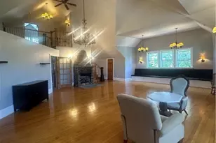 14 Bartlett Ave, Cranston, RI 02905 - Photo 1