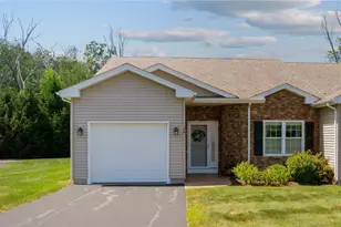 41 Breakneck Hill Rd, Lincoln, RI 02865 - Photo 1