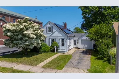 160 Williston Way, Pawtucket, RI 02861 - Photo 1