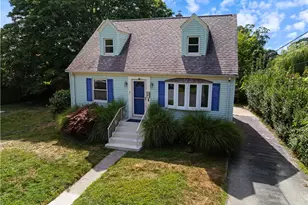 7 Turner Rd, Bristol, RI 02809 - Photo 1