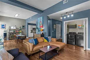 39 Webster Ave, Pawtucket, RI 02860 - Photo 1