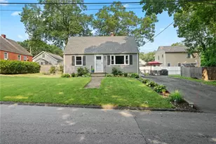 103 Everglade Ave, Warwick, RI 02886 - Photo 1