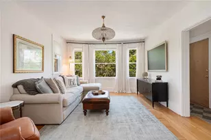 127 Irving Ave, Providence, RI 02906 - Photo 1