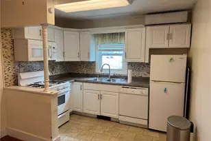 38 Freebody St, Newport, RI 02840 - Photo 1