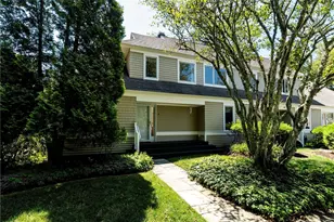 4 Polo Club Rd, Narragansett, RI 02882 - Photo 1