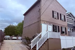 15 Alton St, Providence, RI 02908 - Photo 1