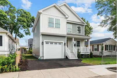 33 Riverview Avenue, Pawtucket, RI 02860 - Photo 1