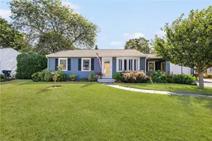 115 Beverly Rd, East Providence, RI 02915 - Photo 1