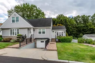 24 Freedom Rd, Providence, RI 02909 - Photo 1