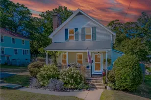 31 Winter St, South Kingstown, RI 02879 - Photo 1