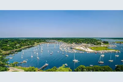 11 Mathewson Road, Barrington, RI 02806 - Photo 1