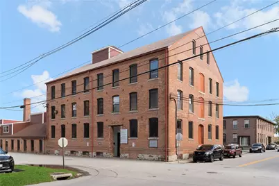 5 Division Street #D-121, Warwick, RI 02818 - Photo 1