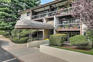 400 Narragansett Pkwy, Warwick, RI 02888 - Photo 1