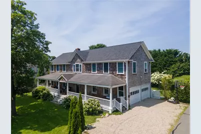 197 Coggeshall Avenue, Newport, RI 02840 - Photo 1