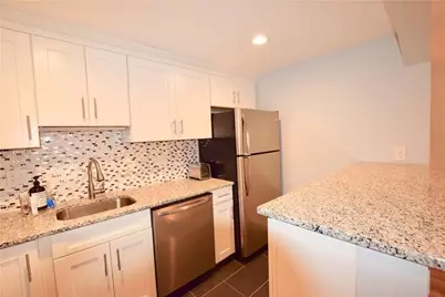 66 Girard Avenue #309, Newport, RI 02840 - Photo 1