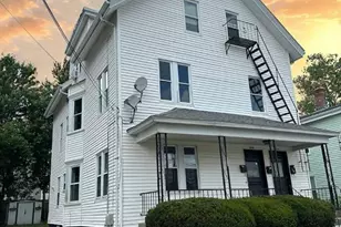 208 Carnation St, Pawtucket, RI 02860 - Photo 1