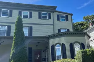 12 Almy St, Newport, RI 02840 - Photo 1